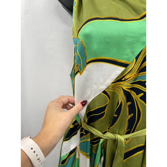 REISS Jungle Print Maxi Dress in Green - Picture 5 of 11